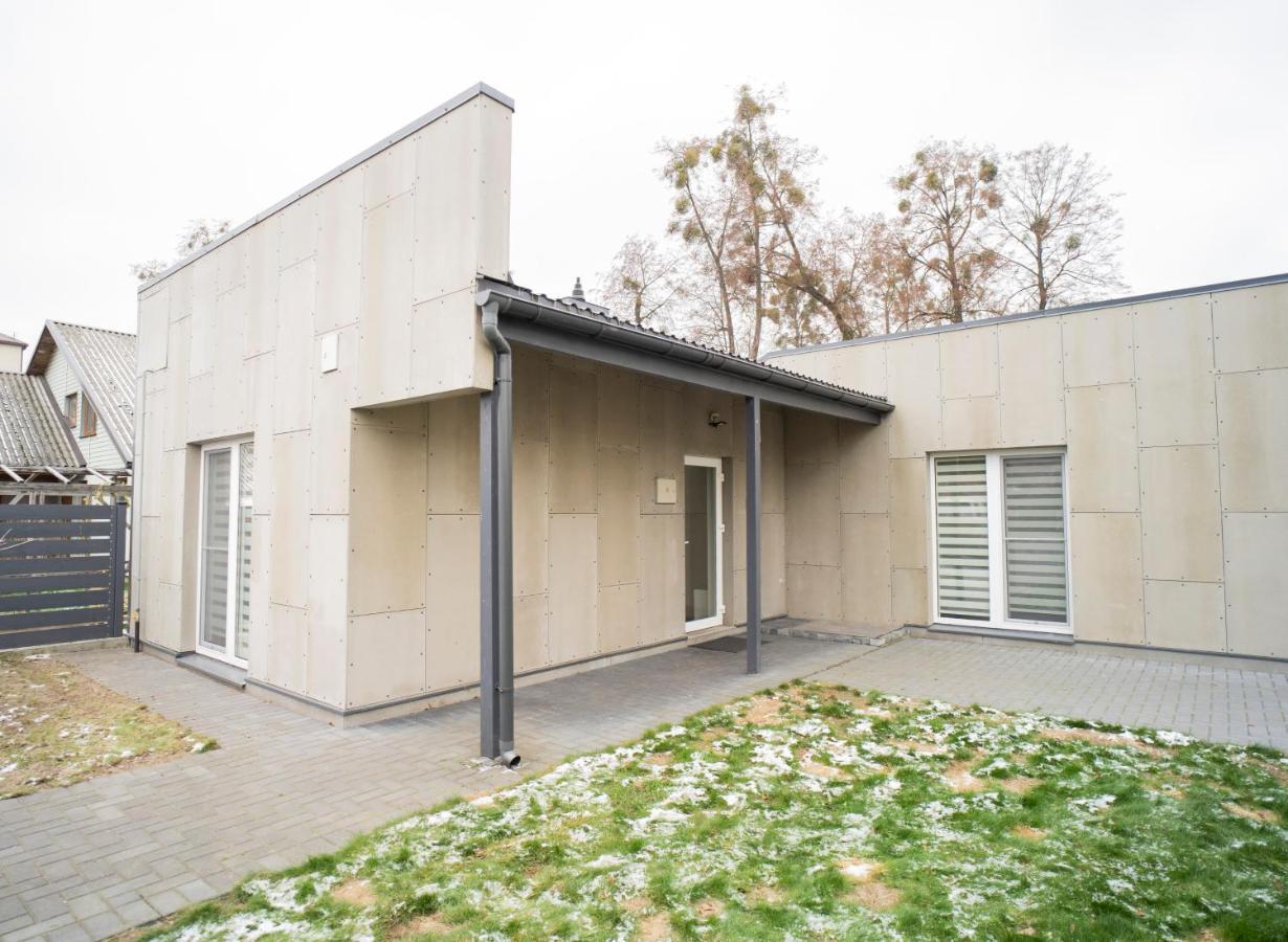 The Private Garden House Apartamento Kaunas Exterior foto