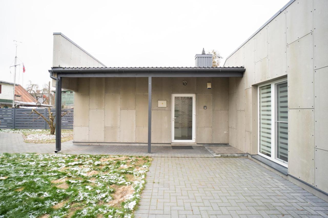 The Private Garden House Apartamento Kaunas Exterior foto